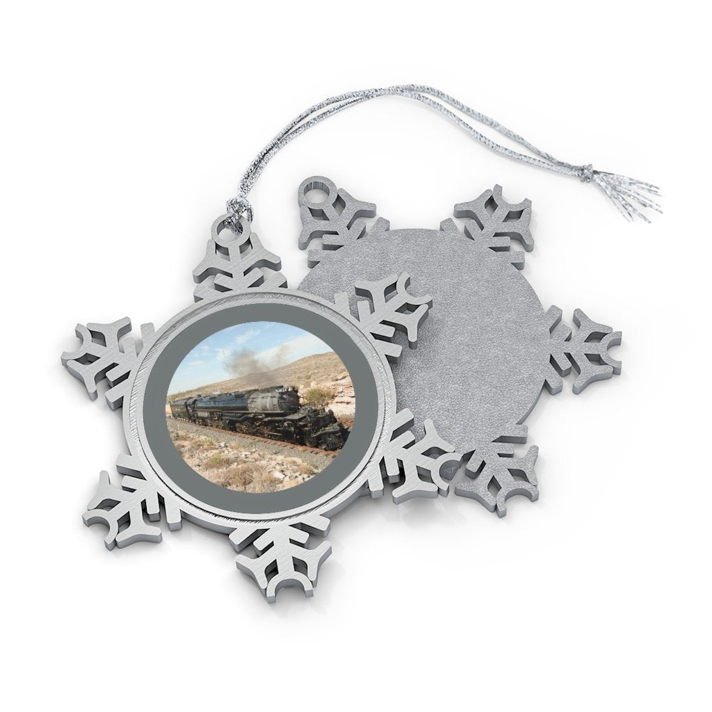 Union Pacific Big Boy 4014 Steam Locomotive Pewter Snowflake Ornament - Broken Knuckle Apparel